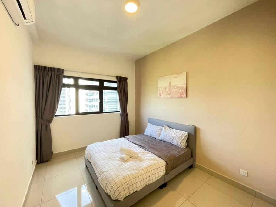 Meridin Medini By Wp Homestay Nusajaya  Esterno foto