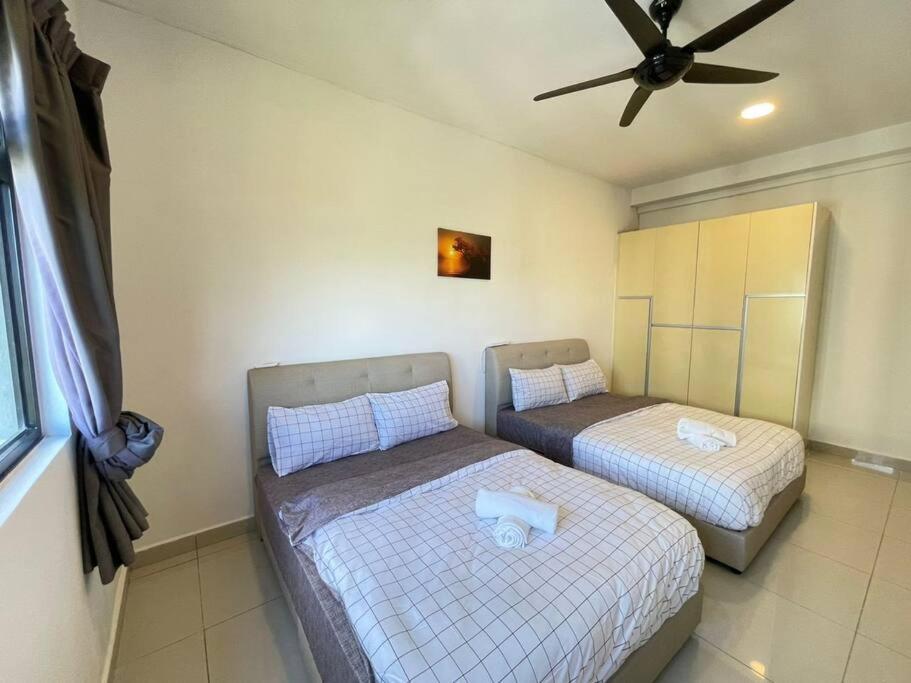 Meridin Medini By Wp Homestay Nusajaya  Esterno foto