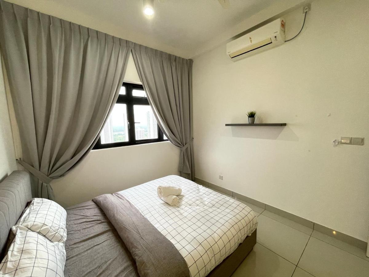 Meridin Medini By Wp Homestay Nusajaya  Esterno foto