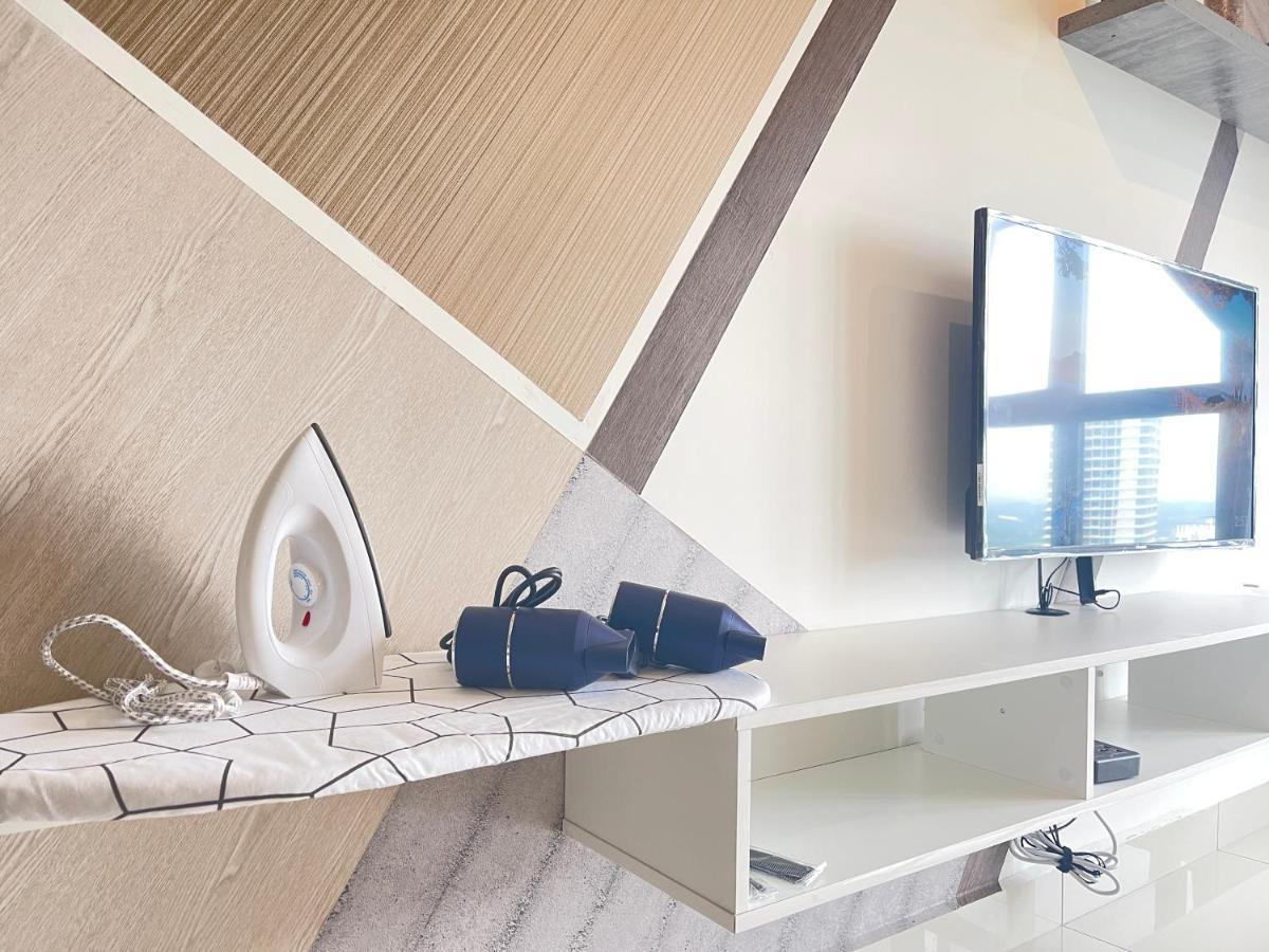 Meridin Medini By Wp Homestay Nusajaya  Esterno foto